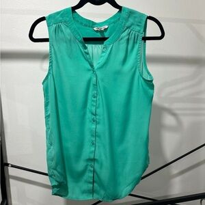 Sleeveless Teal Button-Up Blouse